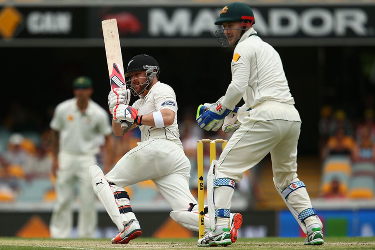 Brendon McCullum pulls Nathan Lyon, Australia v New Zealand, 1st Test, Brisbane, 5th day, November 9, 2015