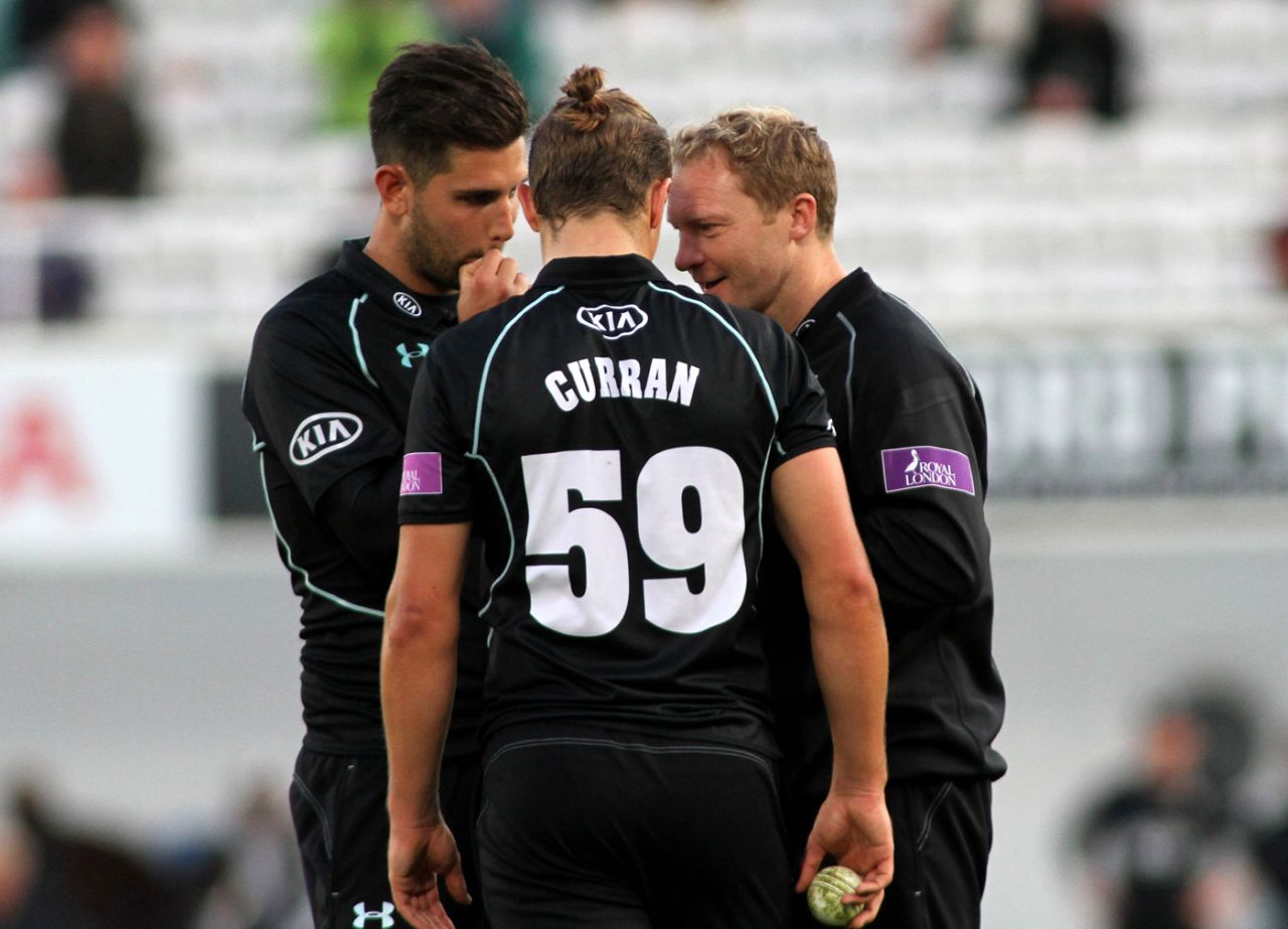 Jade Dernbach, Tom Curran and Gareth Batty (from left) talk before the last ball of the match, Surrey v Nottinghamshire, Royal London One-Day Cup semi-final, The Oval, September 7, 2015, 