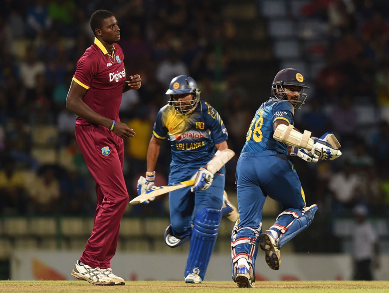 Tillakaratne Dilshan and Kusal Perera put on 91 for the first wicket, Sri Lanka v West Indies, 1st T20, Pallekele, November 9, 2015