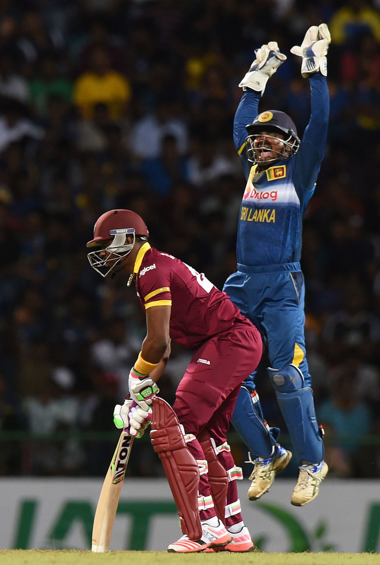 Kusal Perera took a sharp catch to remove Dwayne Bravo, Sri Lanka v West Indies, 1st T20, Pallekele, November 9, 2015