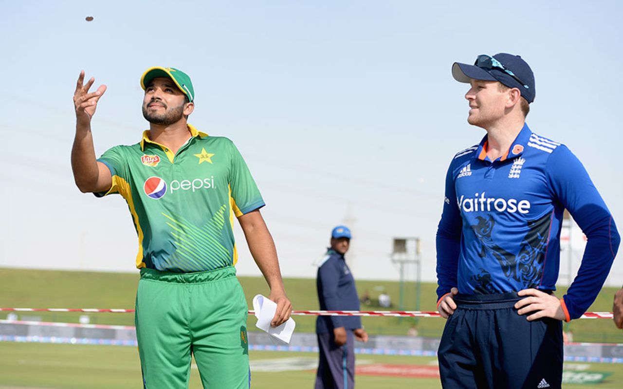 Eoin Morgan won the toss, after Alastair Cook, the Test captain, had lost all three earlier in the tour, Pakistan v England, 1st ODI, Abu Dhabi, November 11, 2015