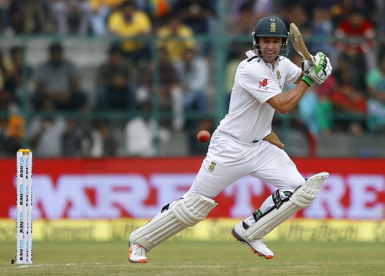 AB de Villiers creams one through the off side, India v South Africa, 2nd Test, 1st day, Bangalore, November 14, 2015