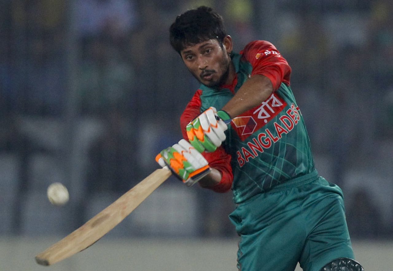 Anamul Haq tonks the ball, Bangladesh v Zimbabwe, 2nd T20I, Dhaka, November 15, 2015