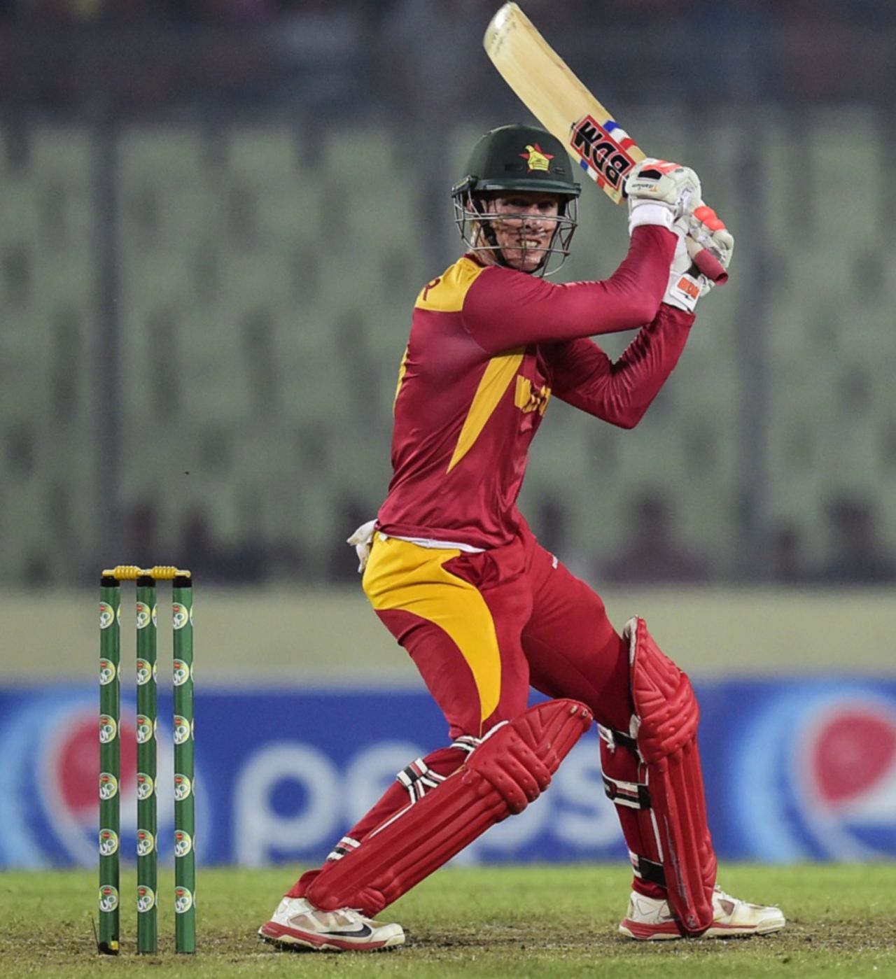 Malcolm Waller carves one through the off side, Bangladesh v Zimbabwe, 2nd T20I, Dhaka, November 15, 2015 