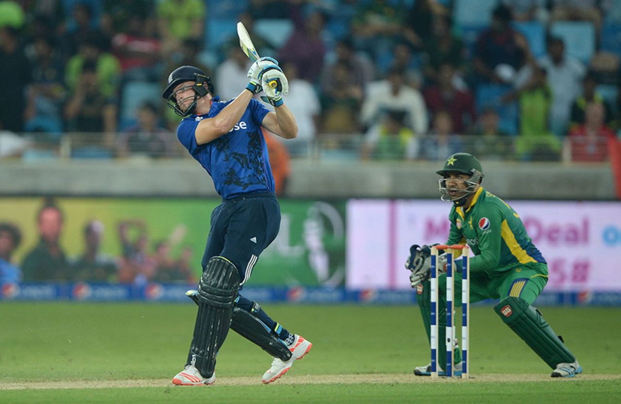 Jos Buttler burst back to form with a 30-ball half-century, Pakistan v England, 4th ODI, Dubai, November 20, 2015