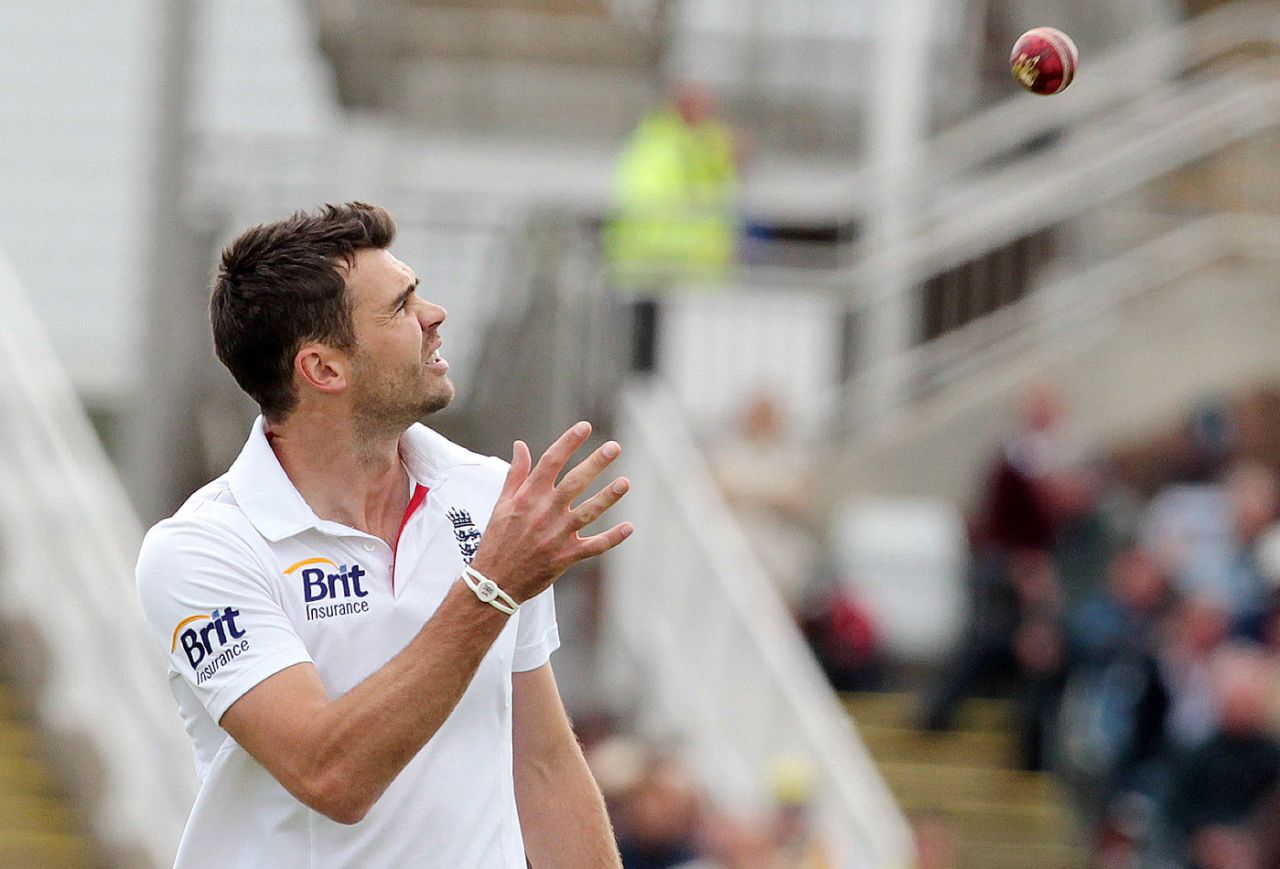 James Anderson prepares to catch the ball, England v Australia, 4th Investec Test, 4th day, Chester-le-Street, August 12, 2013