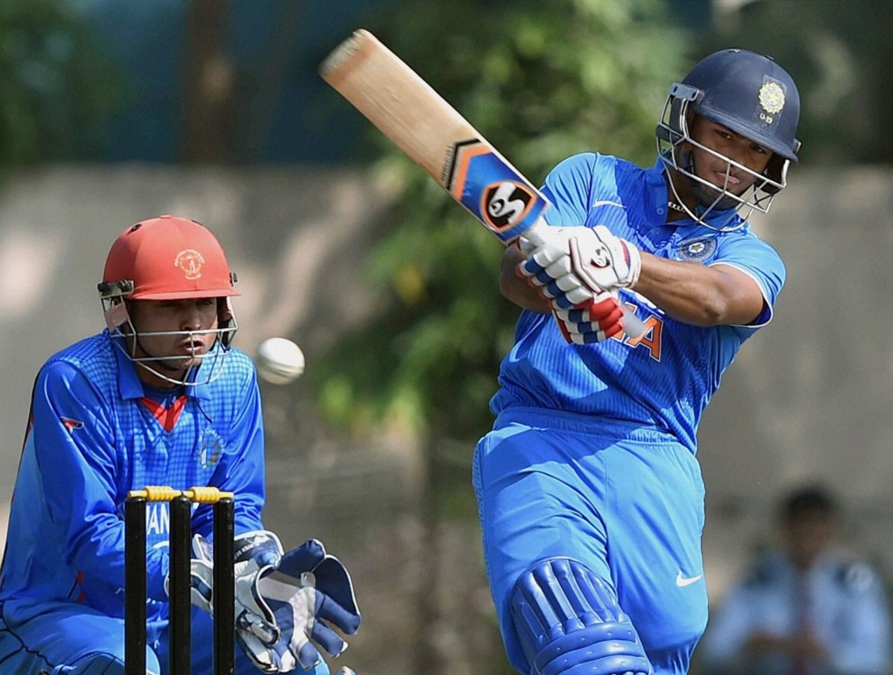 Rishabh Pant targets the leg side, India Under-19s v Afghanistan Under-19s, Tri-nation tournament, Kolkata, November 21, 2015