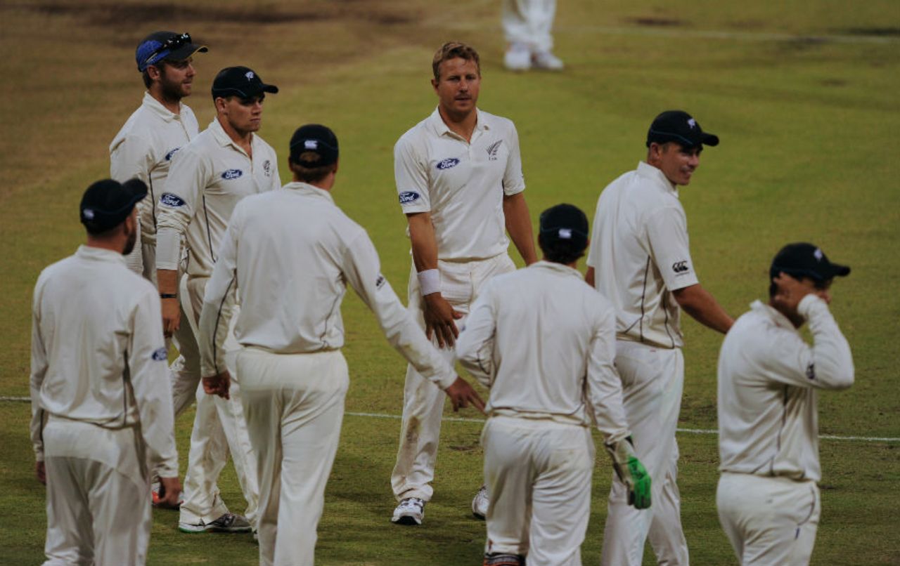 Neil Wagner celebrates with his teammates, WA XI v New Zealanders, Day 1, Perth