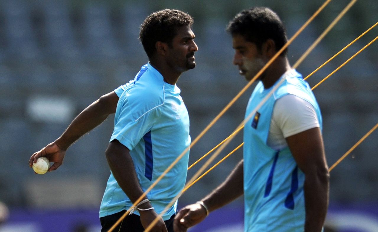 Chaminda Vaas and Muttiah Muralitharan at practice, World Cup, Wankhede Stadium, Mumbai  April 1, 2011