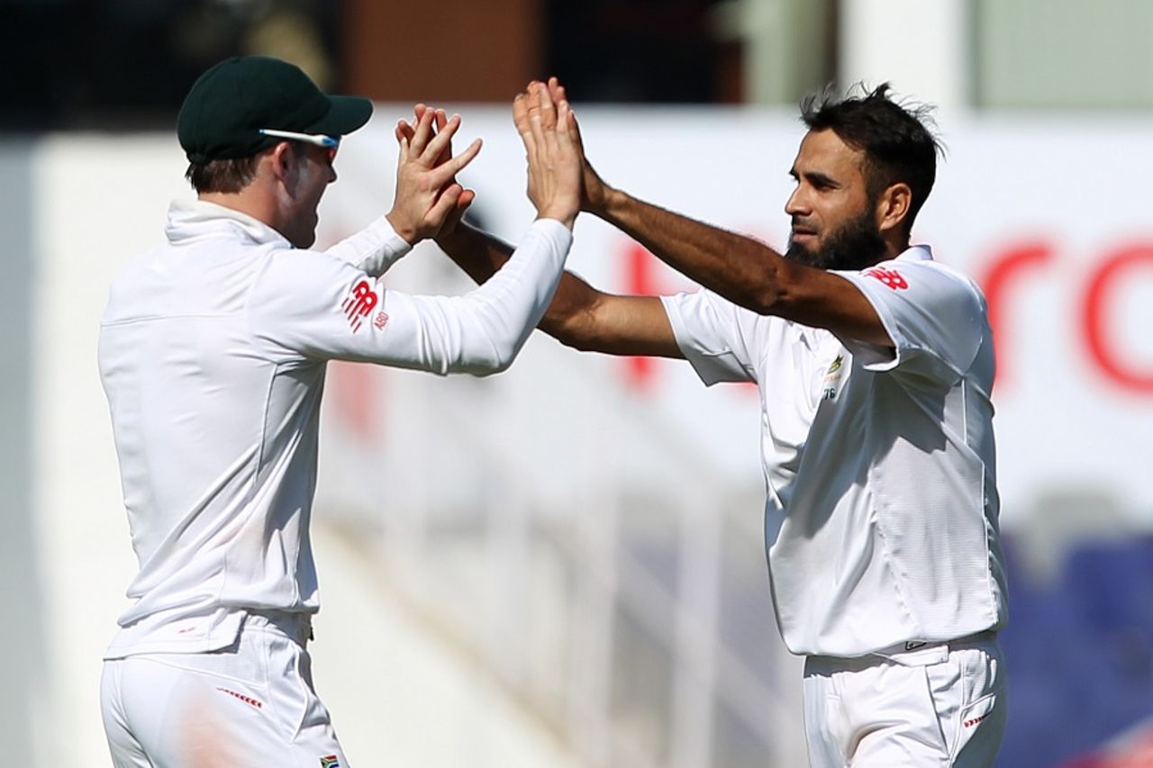 Imran Tahir celebrates a wicket during his five-wicket haul, 3rd Test, Nagpur, 2nd day, November 26, 2015