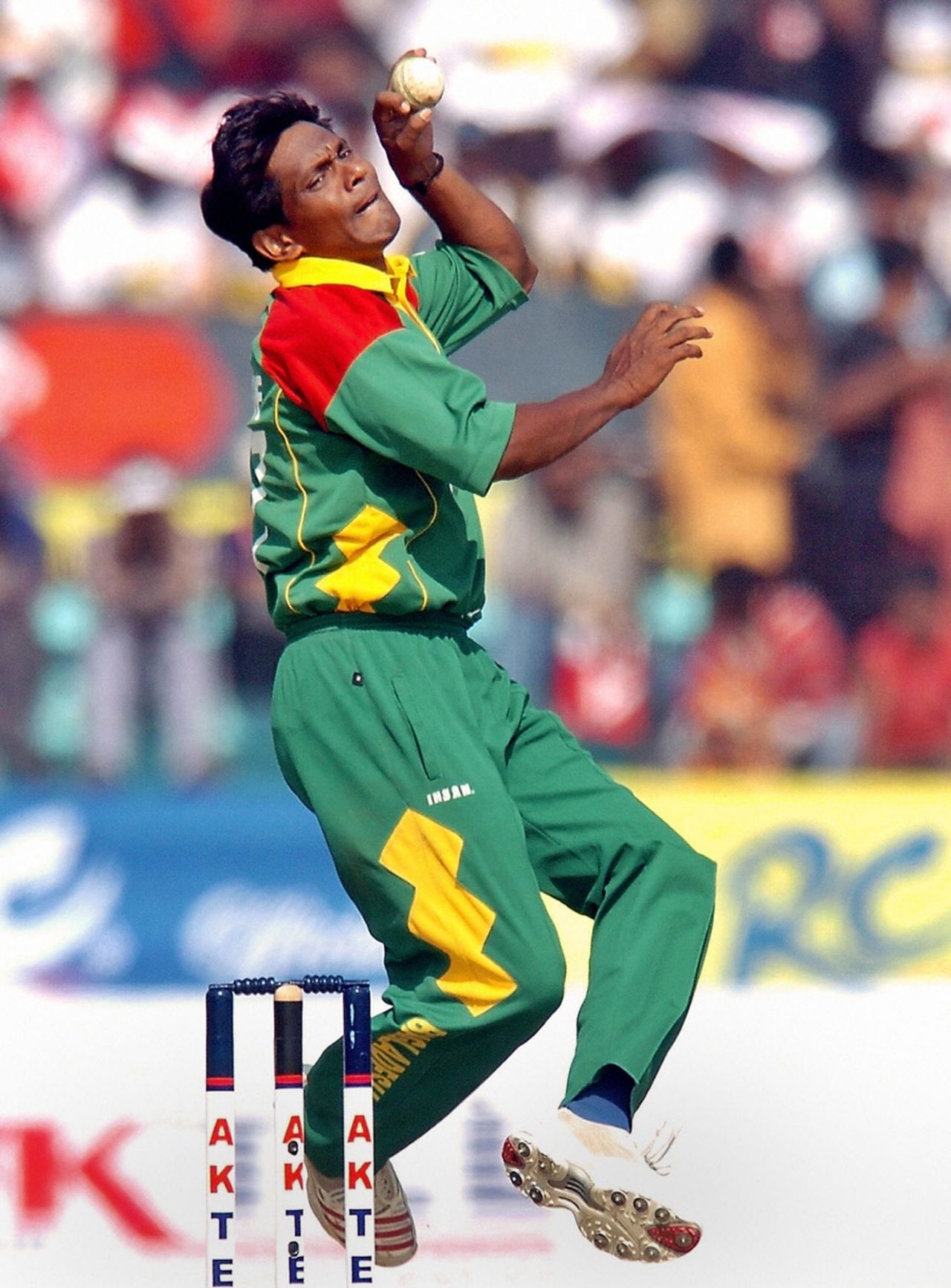 Mohammad Rafique is about to deliver the ball, Only Twenty20 International: Bangladesh v Zimbabwe, Khulna, November 28, 2006