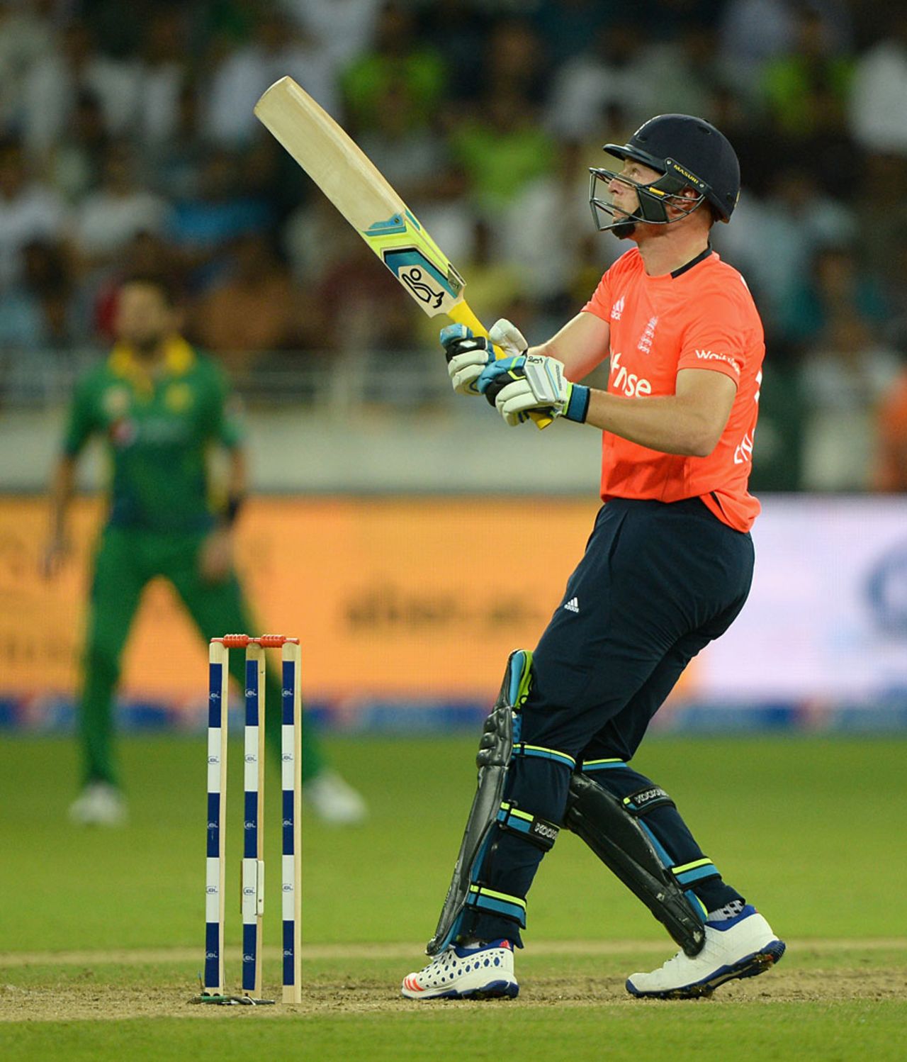 Jos Buttler made 33 in his first match as England captain, Pakistan v England, 2nd T20, Dubai, November 27, 2015