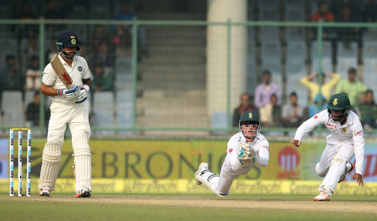 Virat Kohli was involved in a freak dismissal, India v South Africa, 4th Test, 1st day, Delhi, December 3, 2015