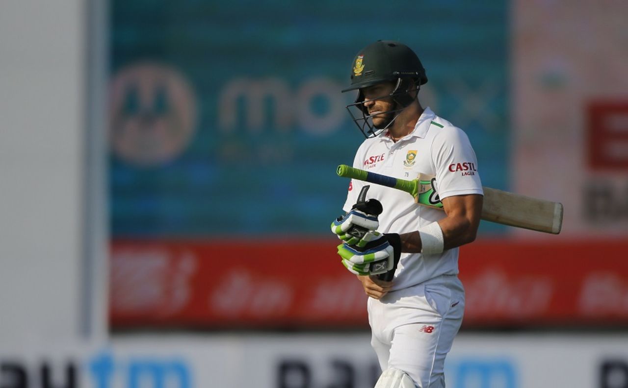 Faf du Plessis fell to a poor shot, India v South Africa, 4th Test, Delhi, 2nd day, December 4, 2015