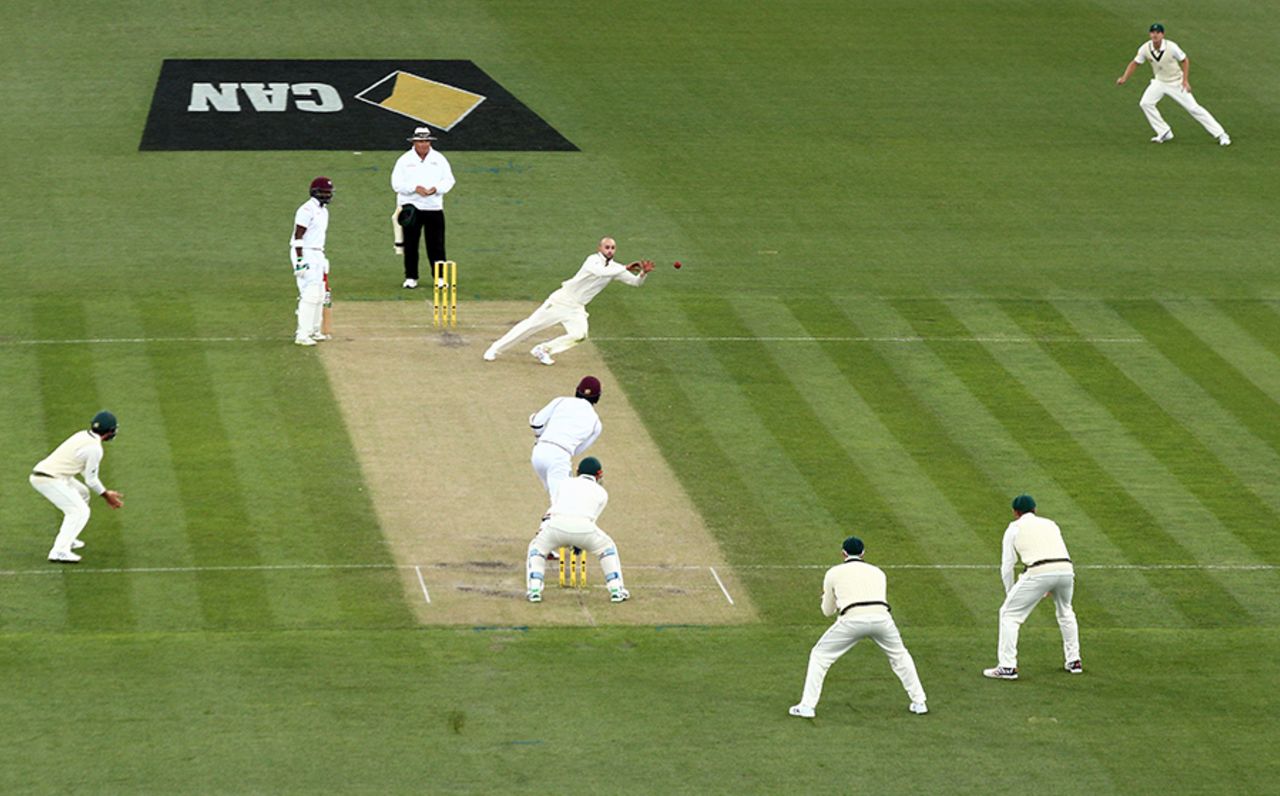 Nathan Lyon took a sharp return catch to dismiss Marlon Samuels, Australia v West Indies, 1st Test, Hobart, 2nd day, December 11, 2015