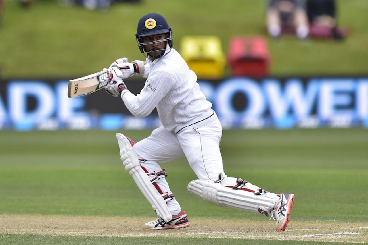 Kithuruwan Vithanage watches his edge being caught, New Zealand v Sri Lanka, 1st Test, Dunedin, 3rd day, December 12, 2015