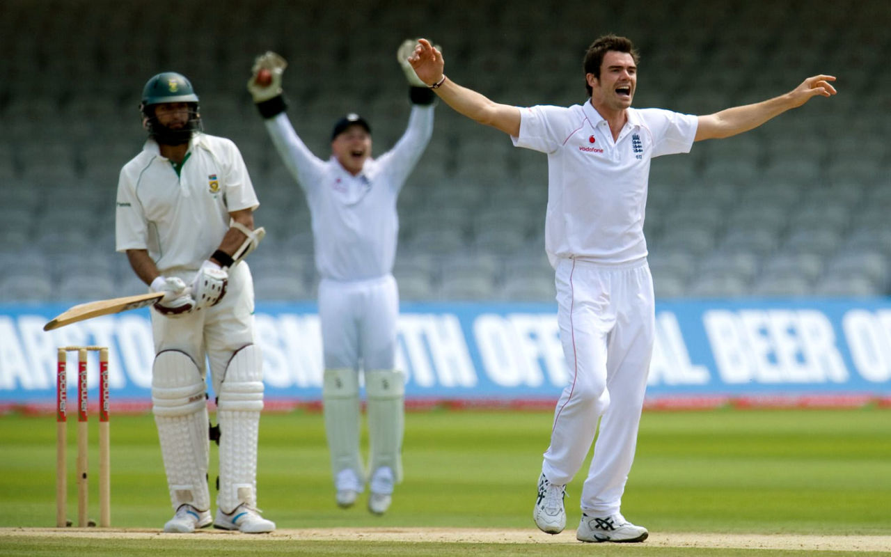 James Anderson appeals for Hashim Amla's wicket, 1st Test, Lord's, 5th day, July 14, 2008