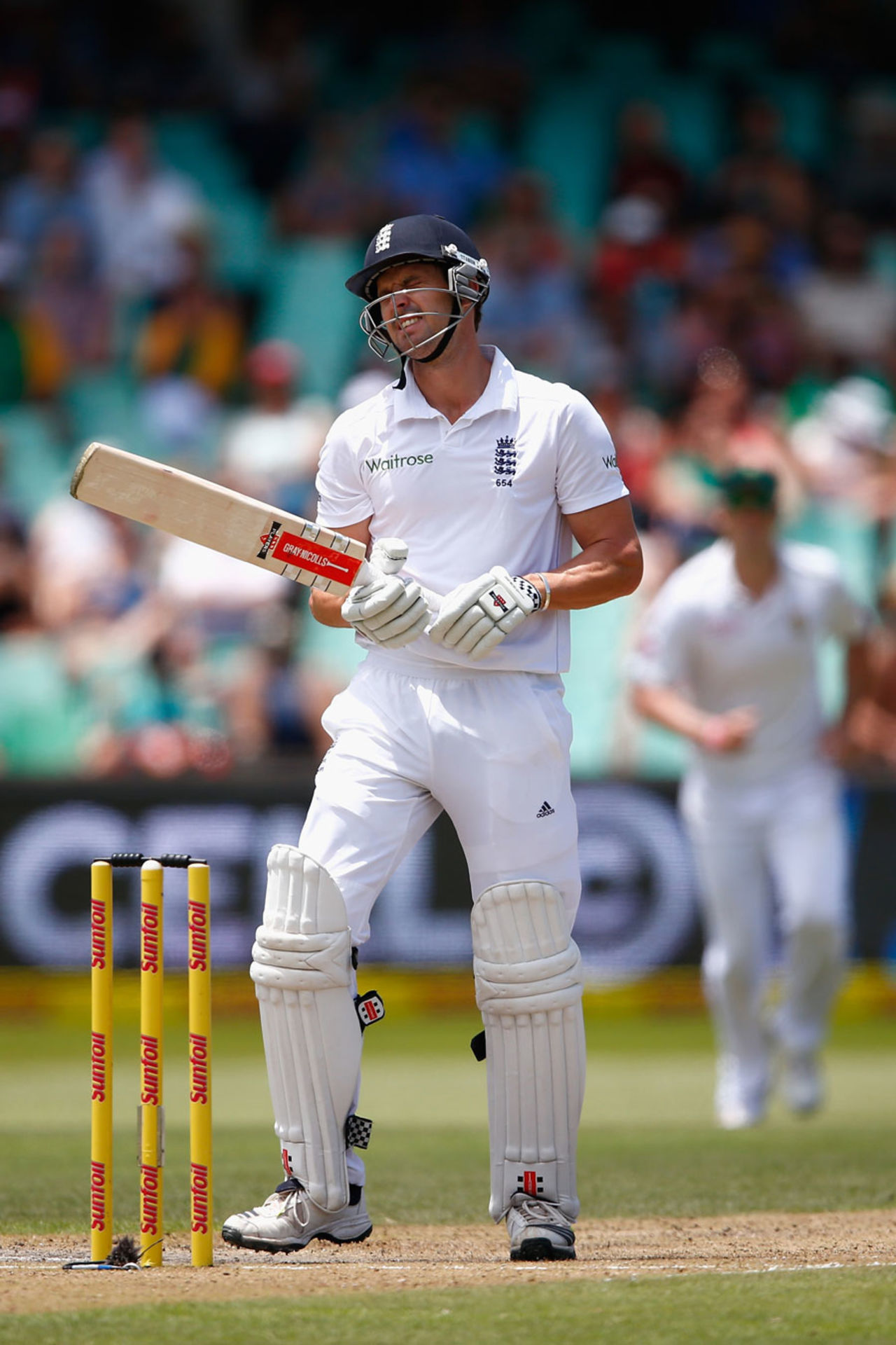 Nick Compton grimaces after falling for 85, South Africa v England, 1st Test, Durban, 2nd day, December 27, 2015