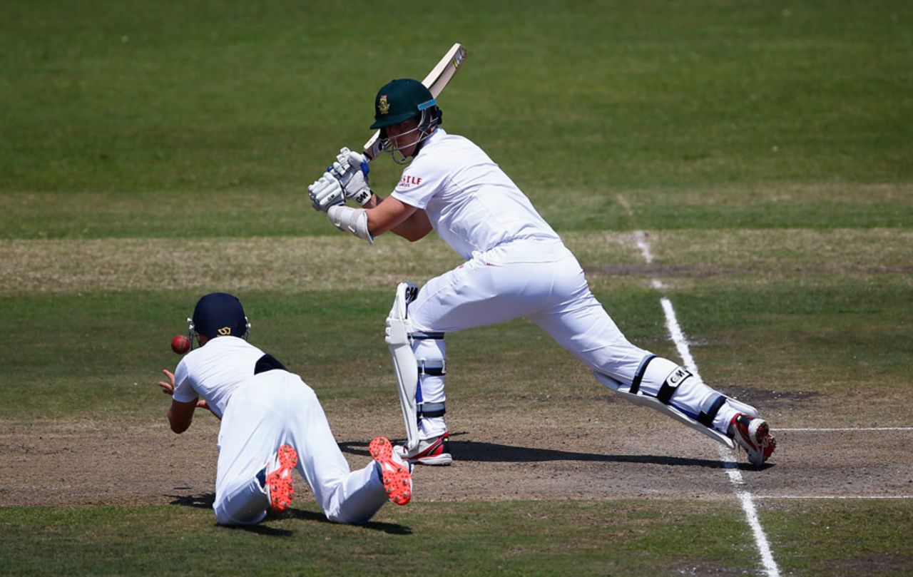 James Taylor dives forward to catch Kyle Abbott, South Africa v England, 1st Test, Durban, 3rd day, December 28, 2015