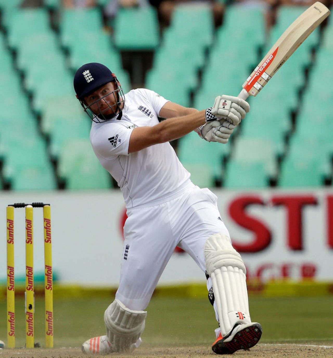 Jonny Bairstow played one of his best Test innings, South Africa v England, 1st Test, Durban, 4th day, December 29, 2015