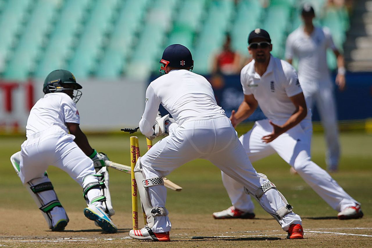 Jonny Bairstow completes the stumping of Temba Bavuma, South Africa v England, 1st Test, Durban, 5th day, December 30, 2015