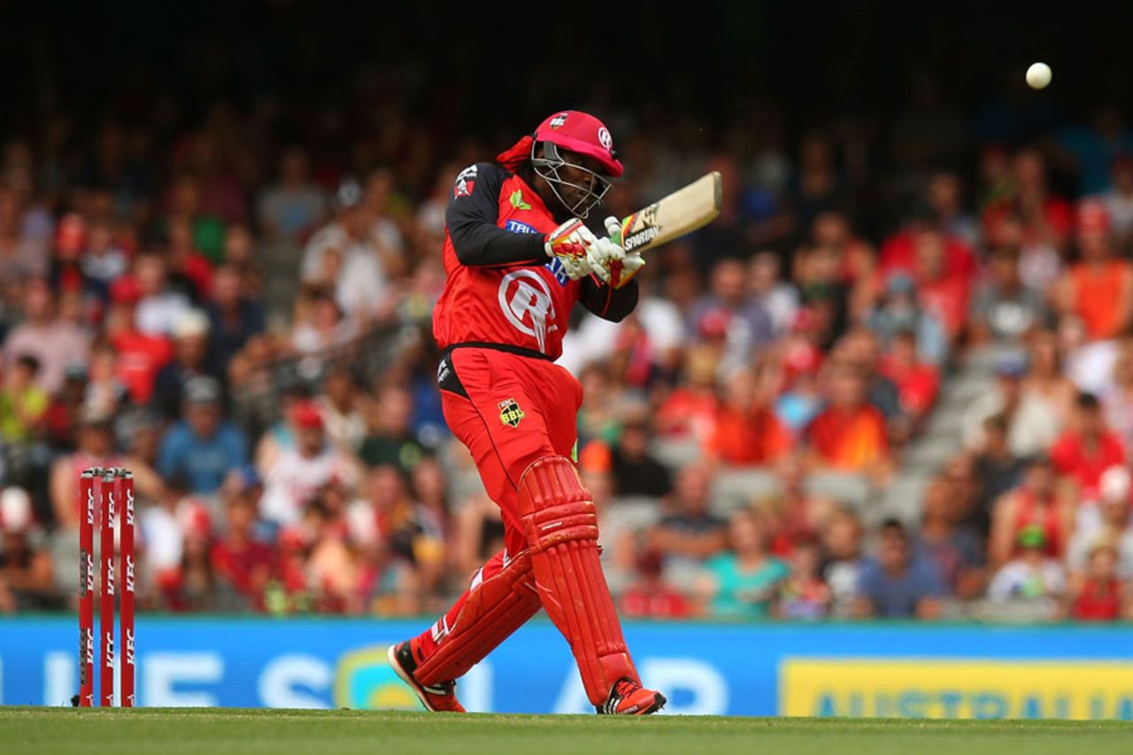 Chris Gayle launches one down the ground, Melbourne Renegades v Perth Scorchers, BBL 2015-16, Melbourne, December 30, 2015