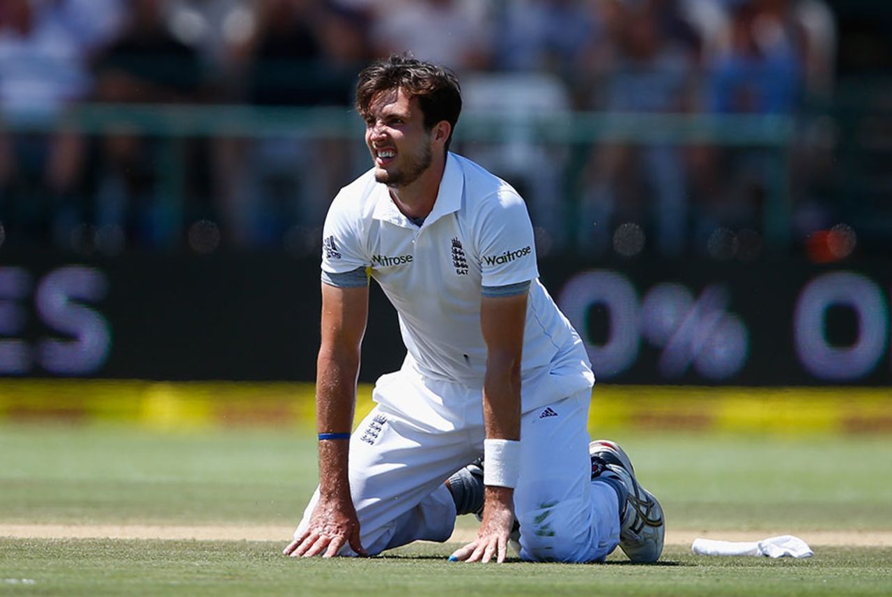 Steven Finn bowled a sharp morning spell, for no reward, South Africa v England, 2nd Test, Cape Town, 3rd day, January 4, 2016