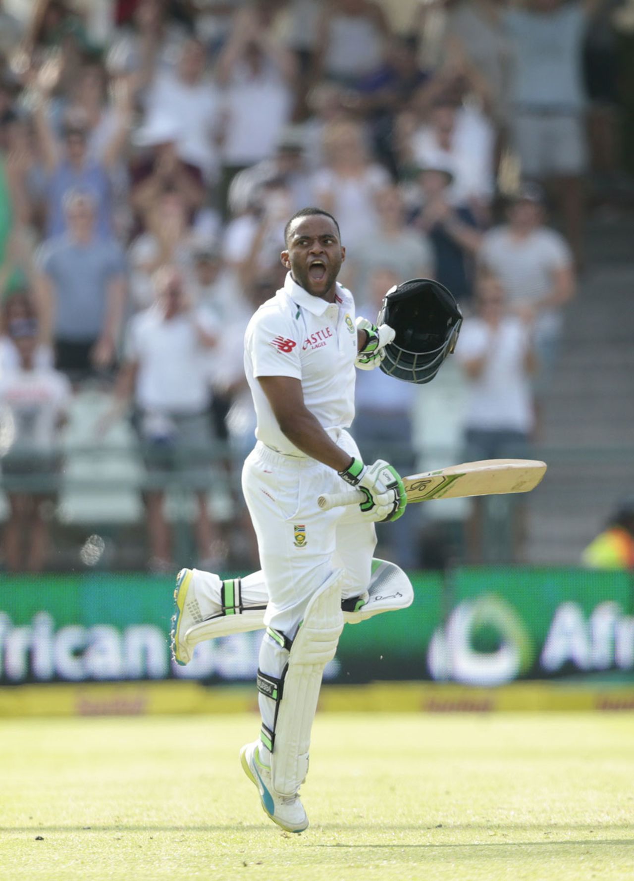 Temba Bavuma celebrates his maiden Test hundred, South Africa v England, 2nd Test, Cape Town, 4th day, January 5, 2016