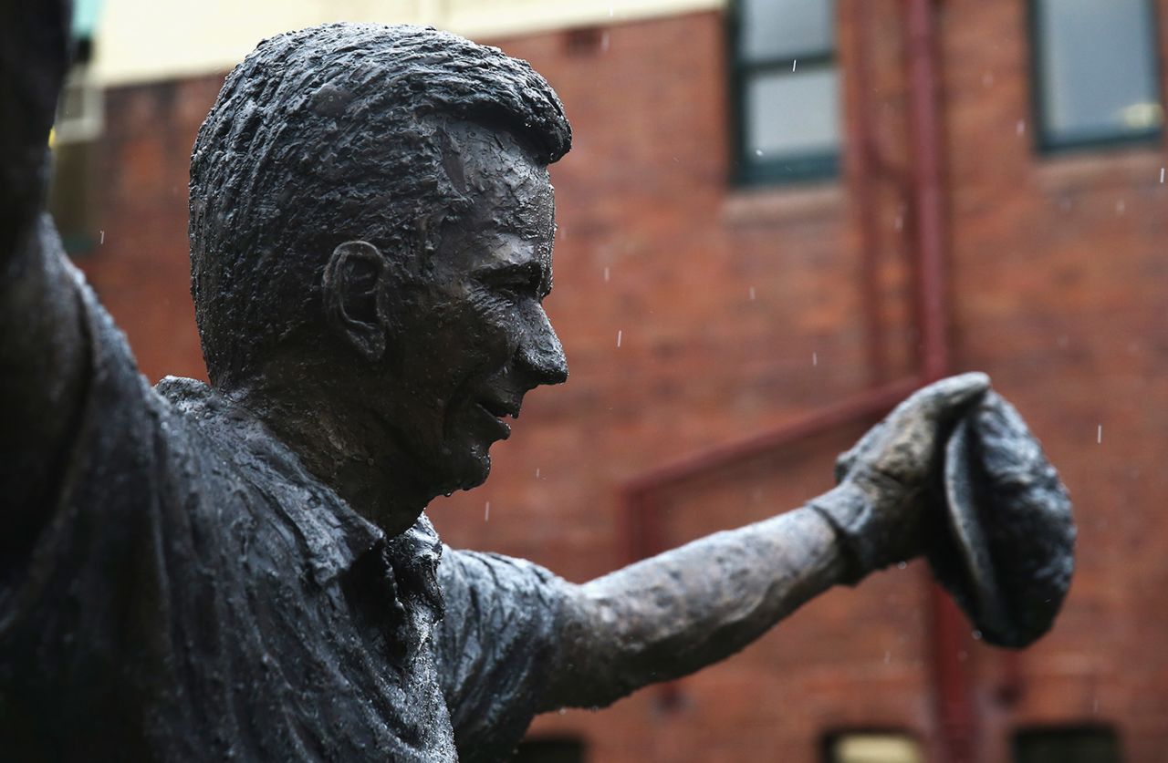 Rain falls on the statue of Steve Waugh, Australia v West Indies, third Test, day four, Sydney, January 6, 2016