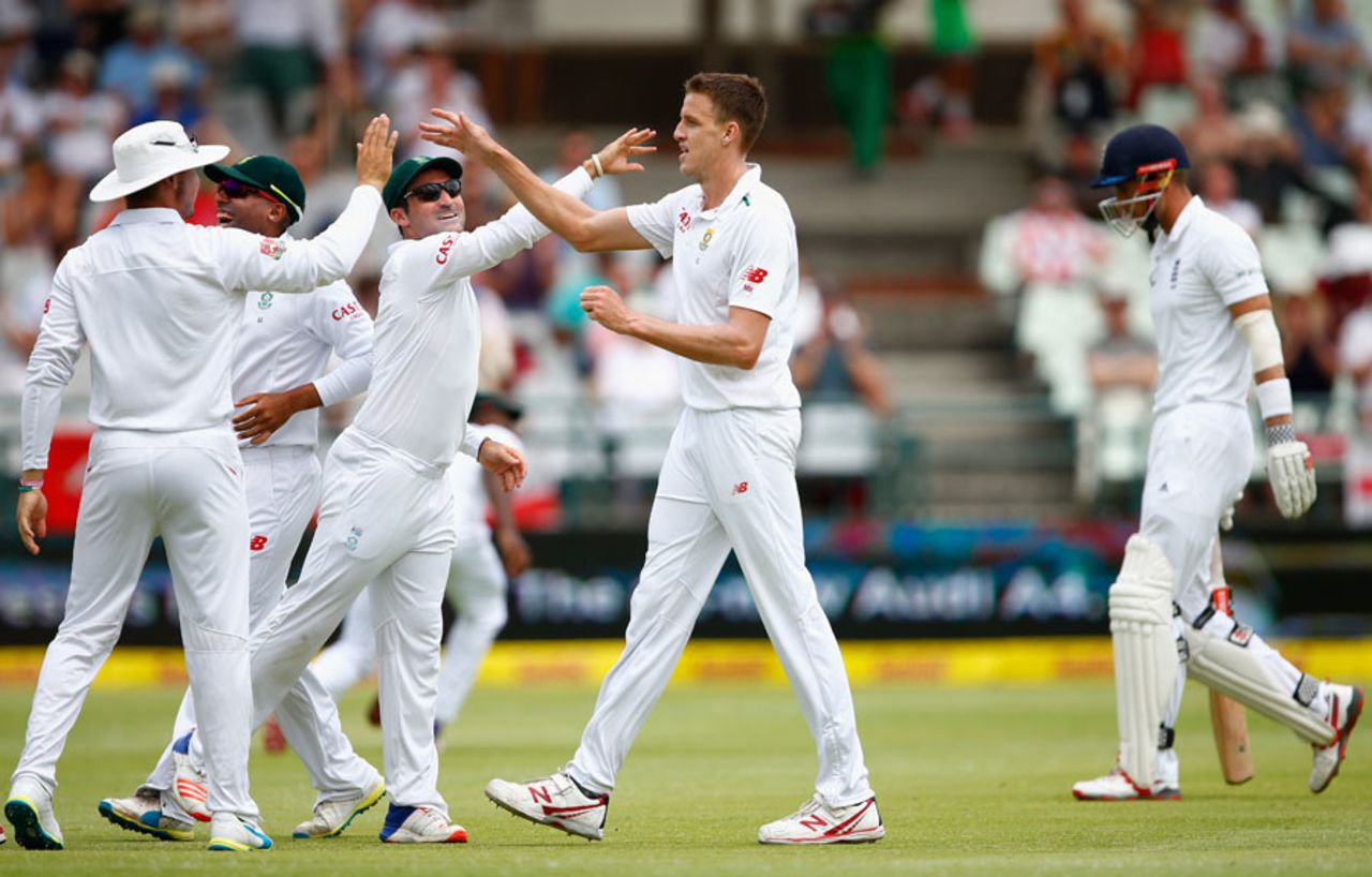 Alex Hales fell to Morne Morkel for 5, South Africa v England, 2nd Test, Cape Town, 5th day, January 6, 2016