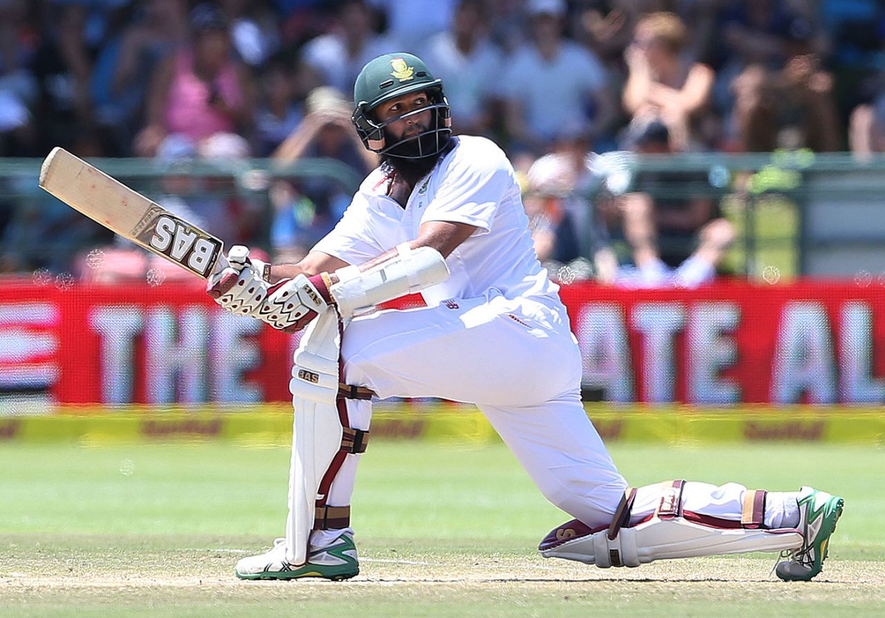 Hashim Amla paddles one away, South Africa v England, 2nd Test, Cape Town, 4th day, January 5, 2016