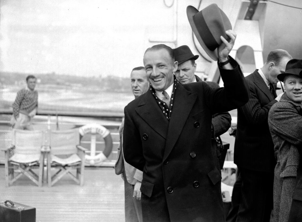 Don Bradman smiles on his arrival to England for the 1938 Ashes, April 20, 1938