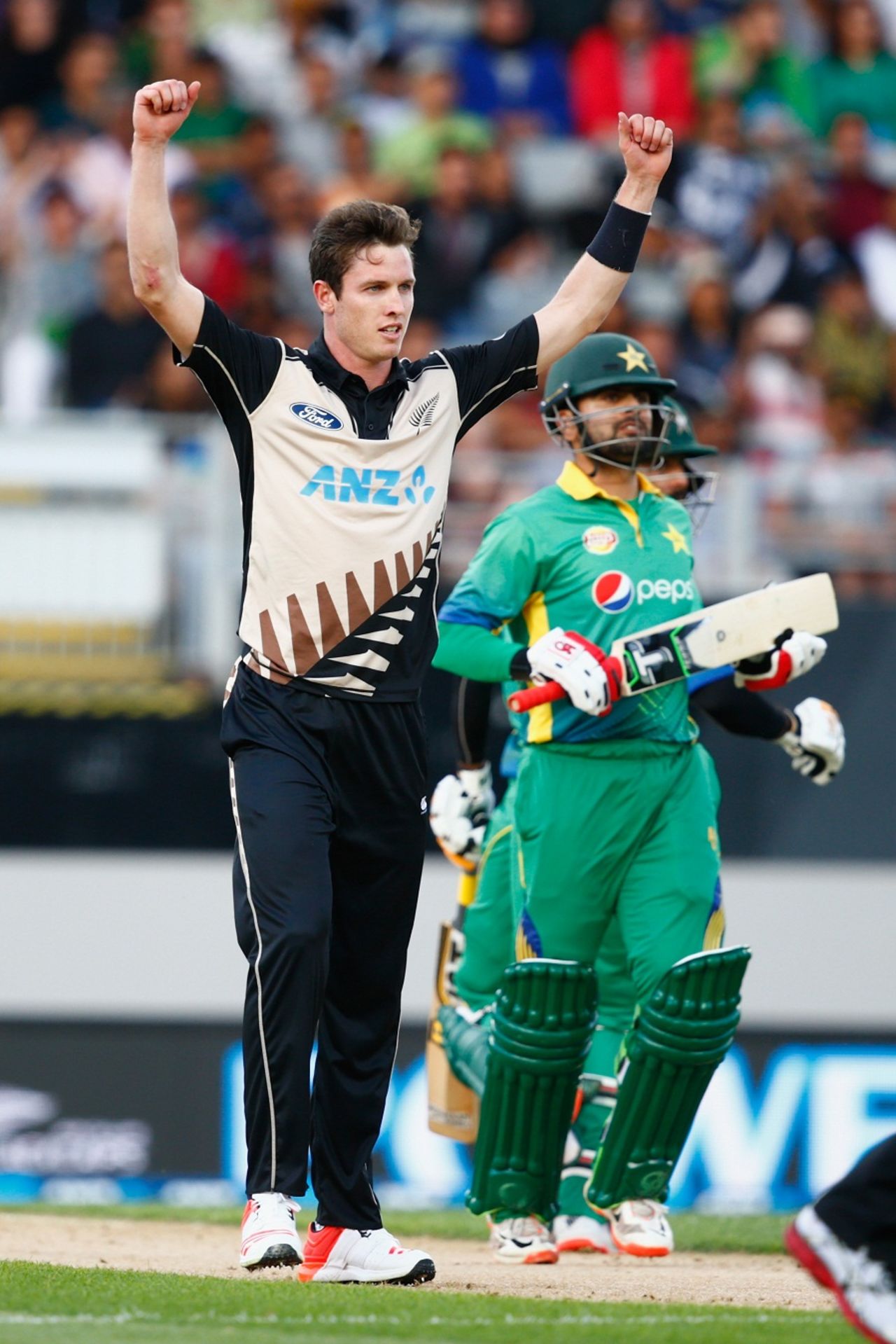 Adam Milne celebrates the wicket of Ahmed Shehzad, New Zealand v Pakistan, 1st T20I, Auckland, January 15, 2016