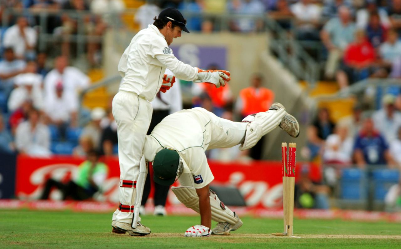 Inzamam-ul-Haq falls into his stumps as England fight back on the third day, England v Pakistan, 3rd Test, Headingley, August 6, 2006