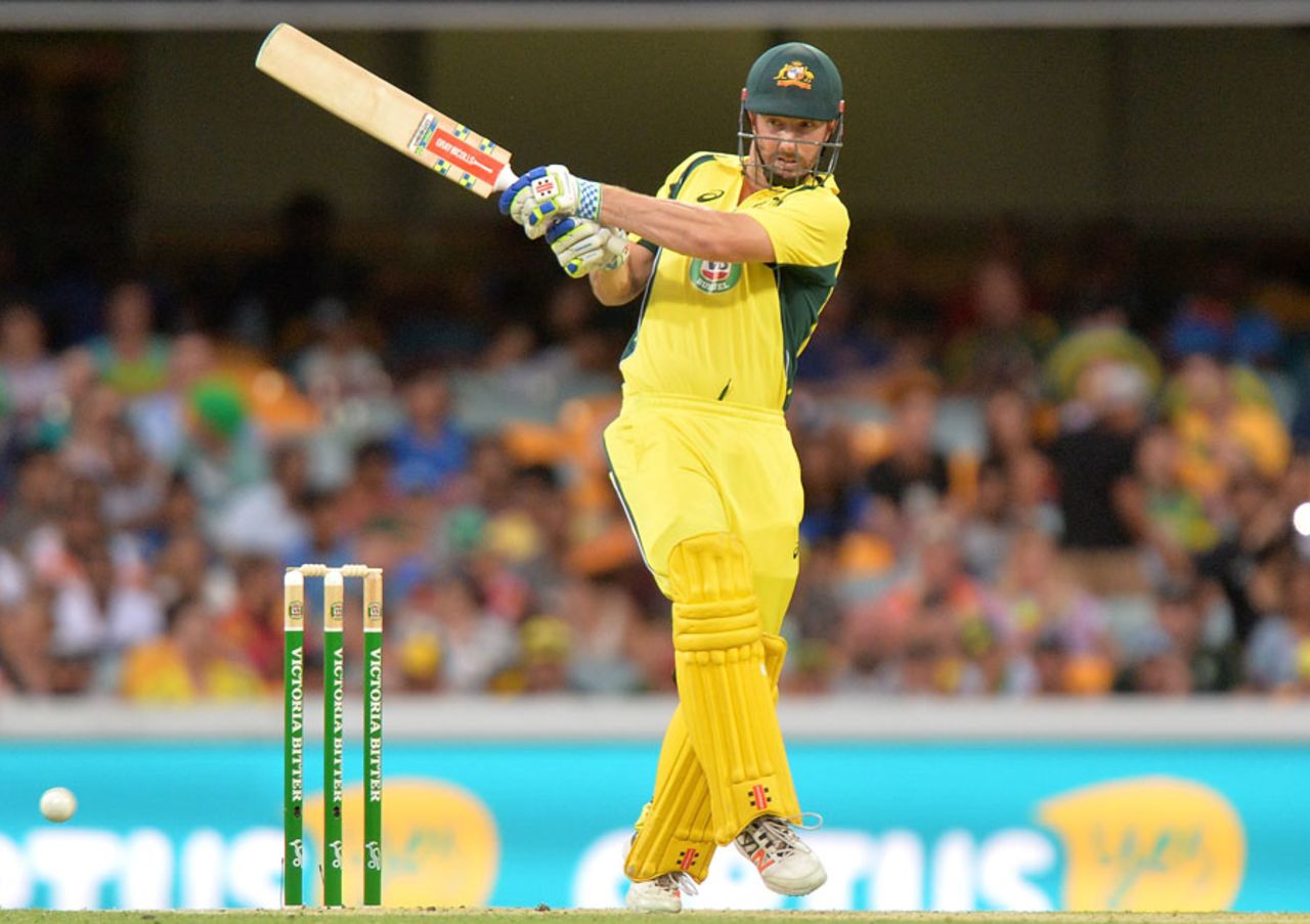 Shaun Marsh executes the pull, Australia v India, 2nd ODI, Brisbane, January 15, 2016