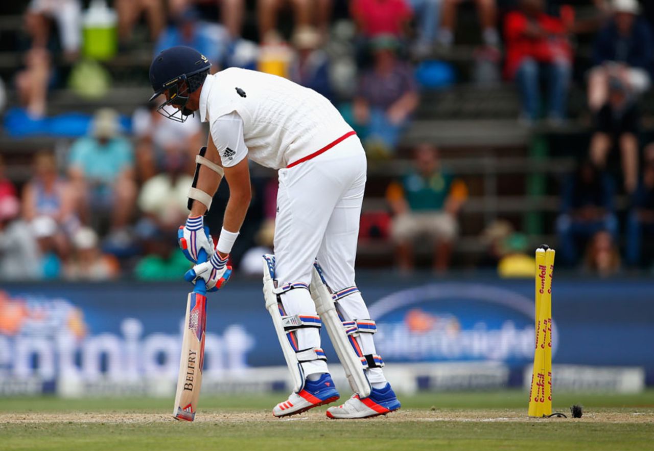 Stuart Broad was bowled by Kagiso Rabada for 12, South Africa v England, 3rd Test, Johannesburg, 3rd day, January 17, 2016