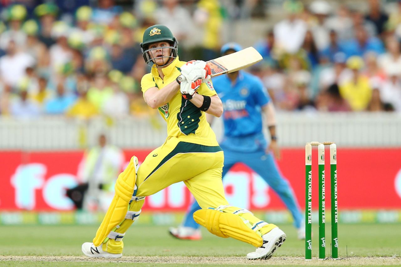 Steven Smith swipes one to the leg side, Australia v India, 4th ODI, Canberra, January 20, 2016