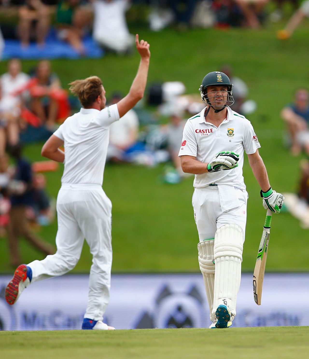 Stuart Broad again removed AB de Villiers for a duck, South Africa v England, 4th Test, Centurion, 1st day, January 22, 2016