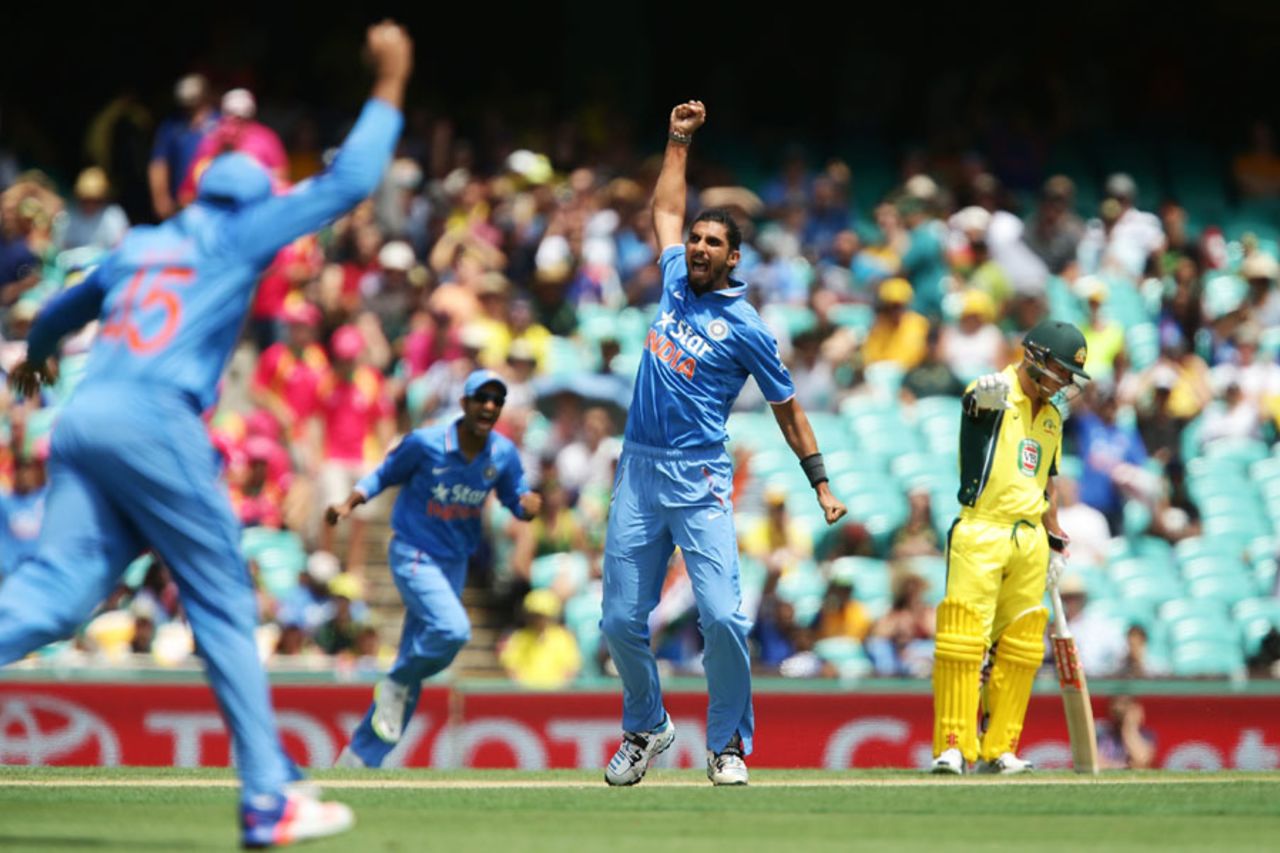 Ishant Sharma is ecstatic after dismissing Aaron Finch, Australia v India, 5th ODI, Sydney, January 23, 2016