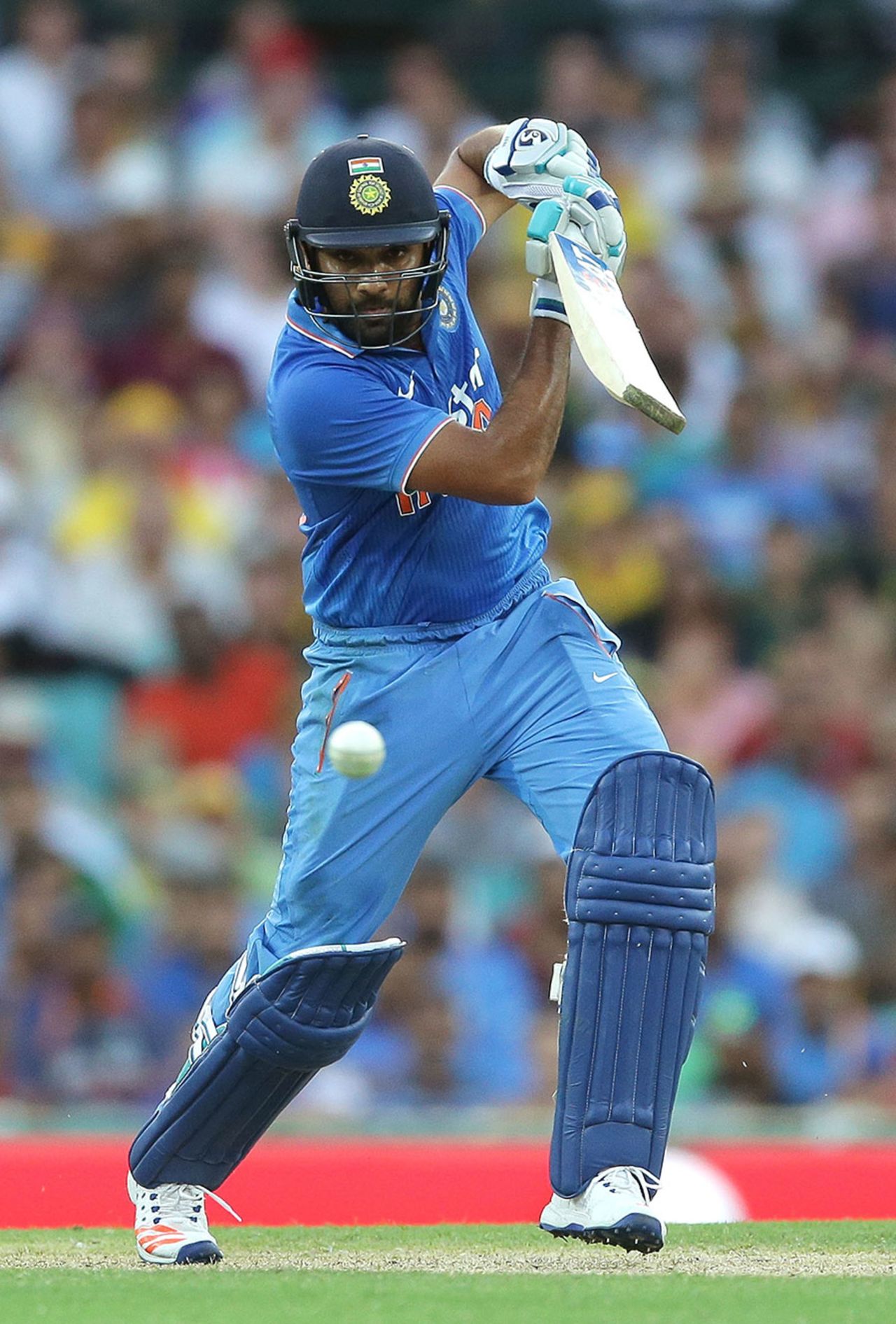 Rohit Sharma punches off the back foot, Australia v India, 5th ODI, Sydney, January 23, 2016