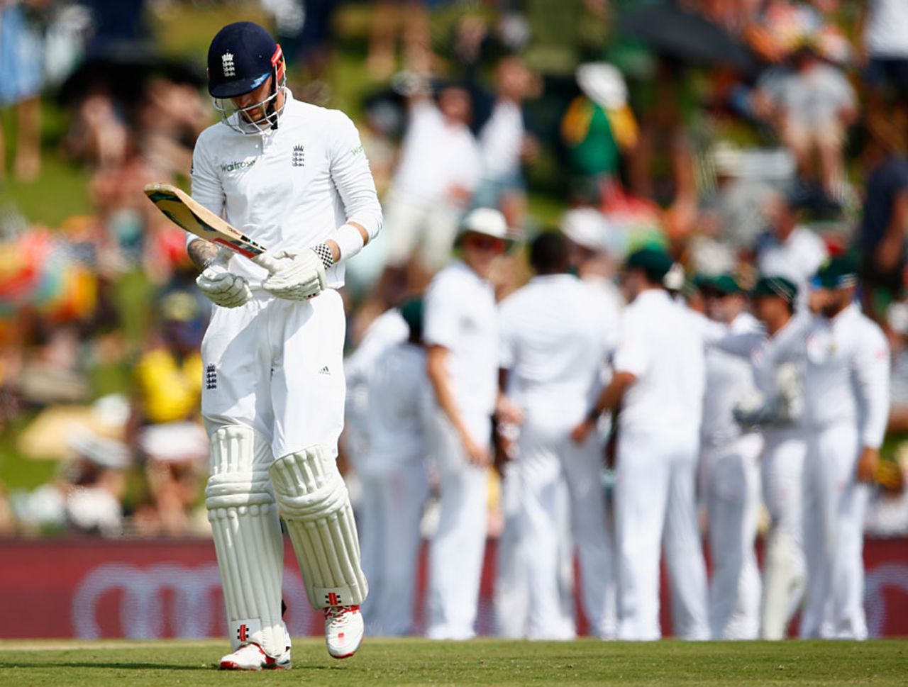 Alex Hales fell early in England's reply, South Africa v England, 4th Test, Centurion, 2nd day, January 23, 2016