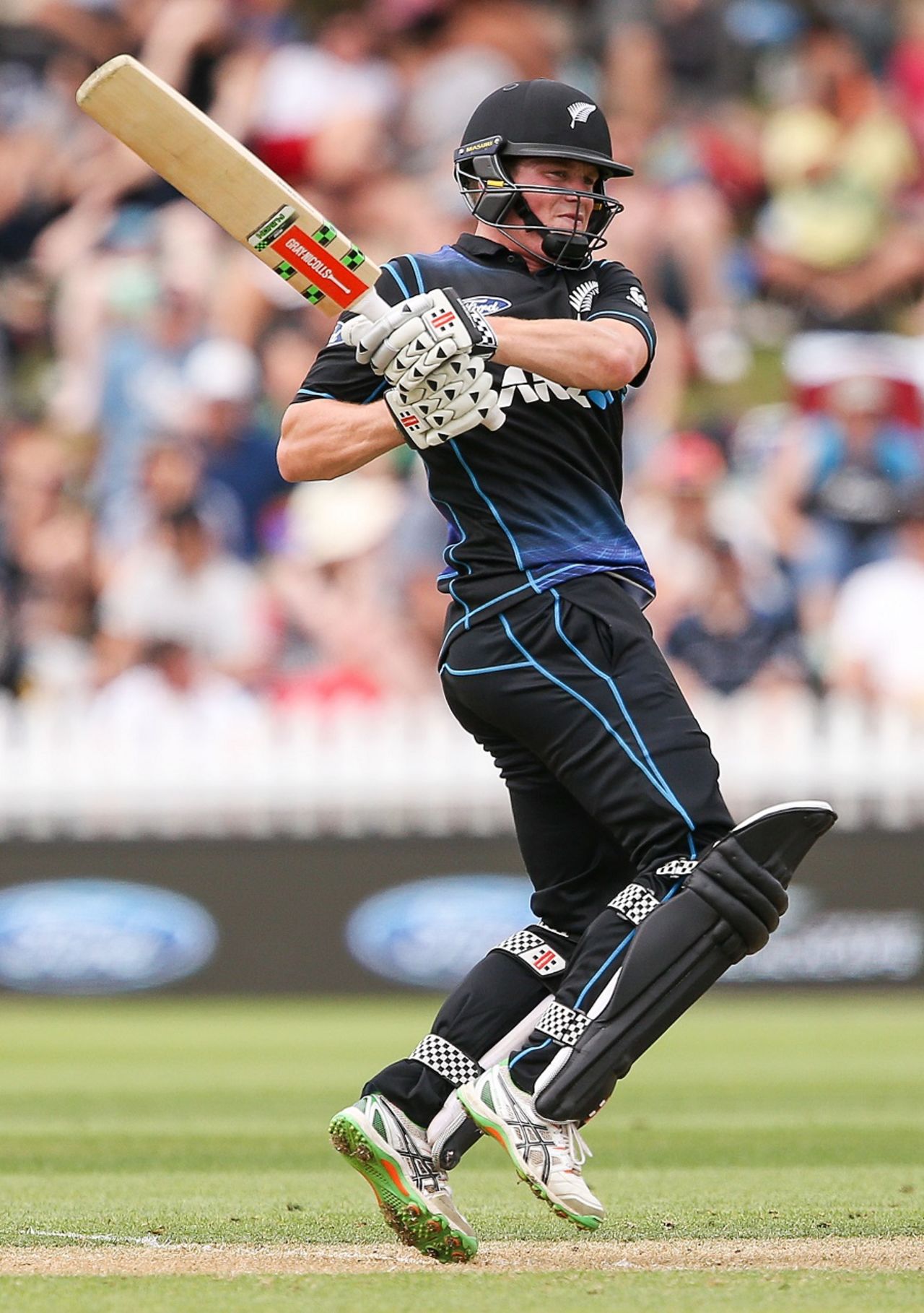Henry Nicholls boosted New Zealand, New Zealand v Pakistan, 1st ODI, Basin Reserve, Wellington, January 25, 2016