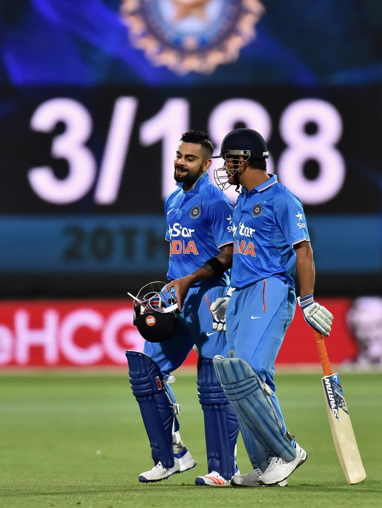 Virat Kohli and MS Dhoni walk off after taking India to 3 for 188, Australia v India, 1st T20 international, Adelaide, January 26, 2016