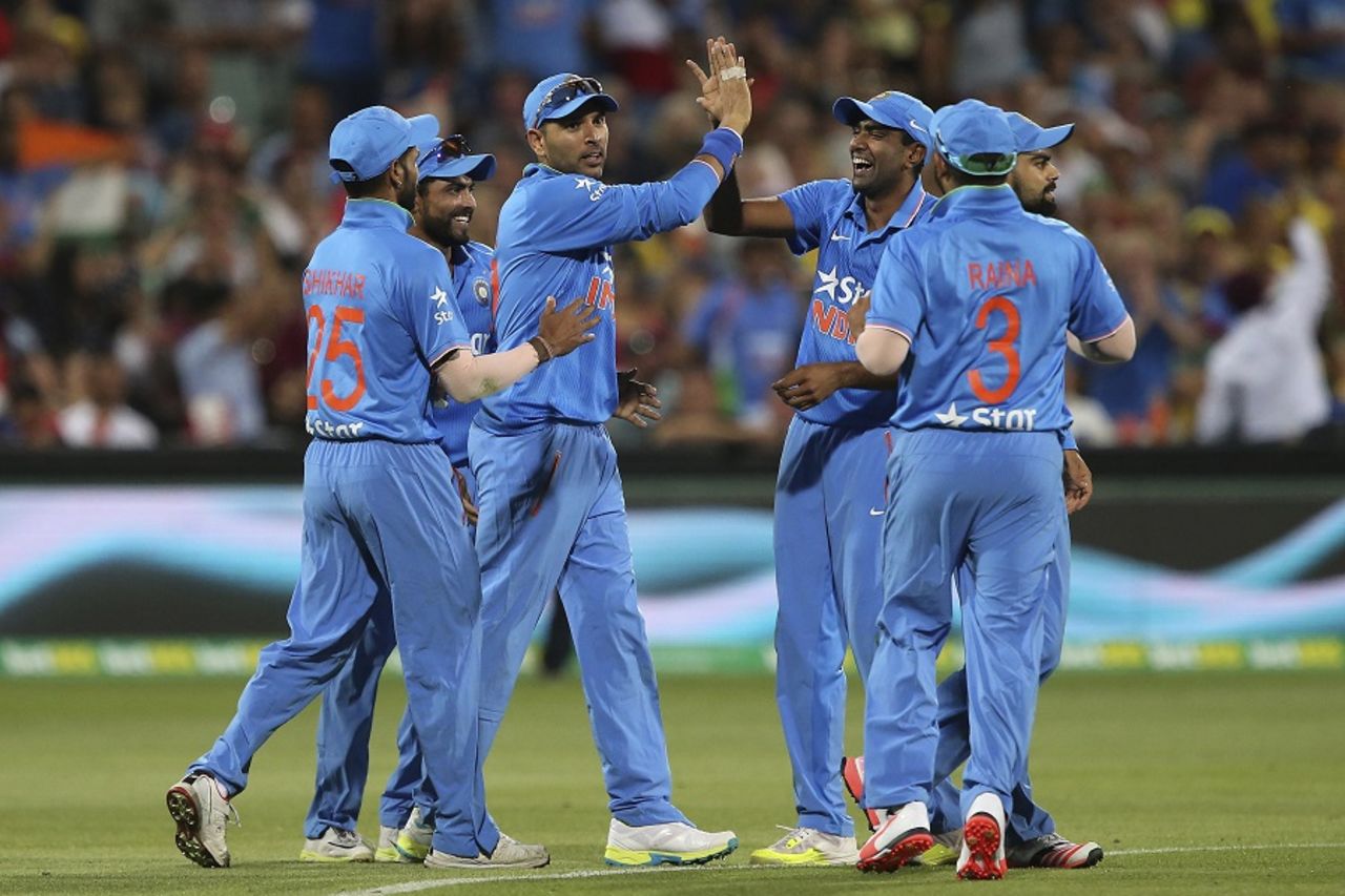 Yuvraj Singh takes a high-five, Australia v India, 1st T20 international, Adelaide, January 26, 2016