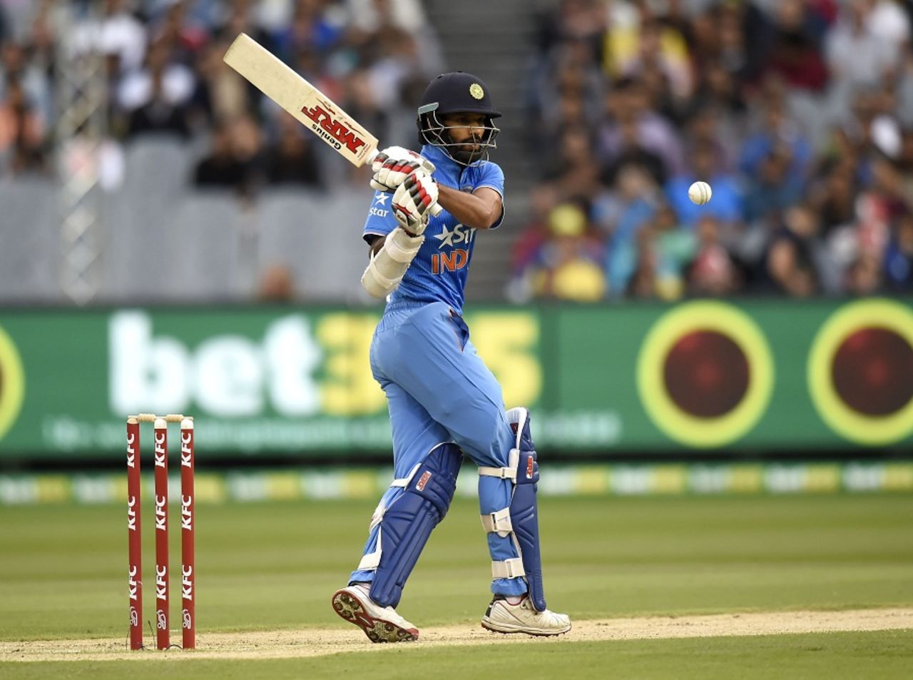 Shikhar Dhawan plays a pull shot, Australia v India, 2nd T20I, Melbourne, January 29, 2016