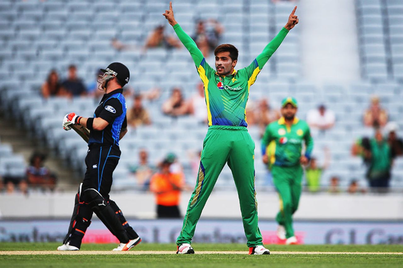 In his comeback innings, Brendon McCullum was out to Mohammad Amir for a first-ball duck, New Zealand v Pakistan, 3rd ODI, Auckland, January 31, 2016