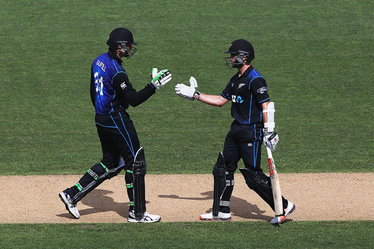 Martin Guptill and Kane Williamson added 159 for the second wicket, New Zealand v Pakistan, 3rd ODI, Auckland, January 31, 2016