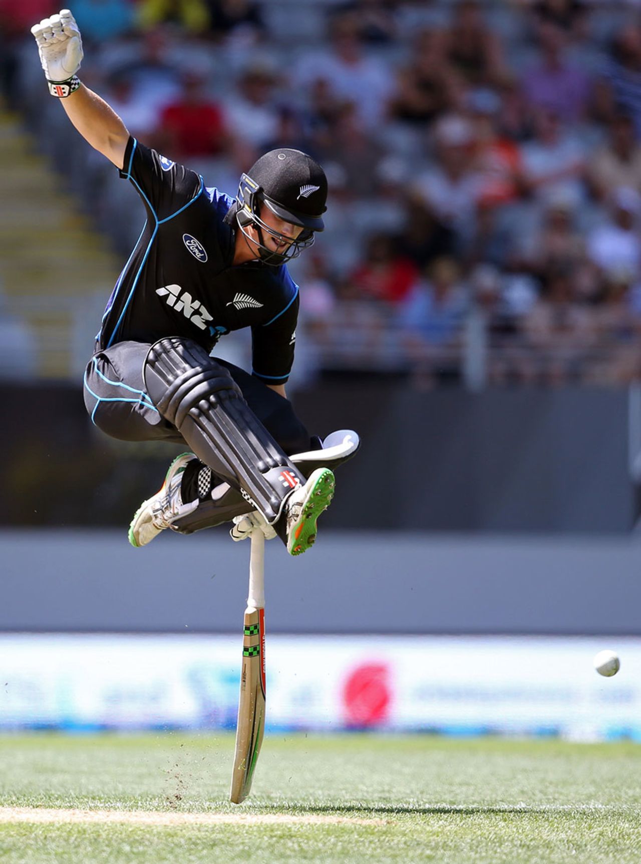 Henry Nicholls jumps while completing a run, New Zealand v Australia, 1st ODI, Auckland, February 3, 2016