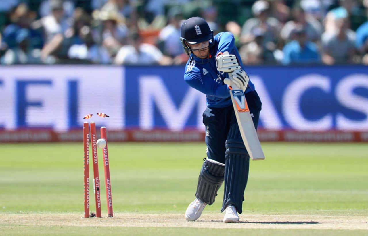 Jason Roy had his leg stump pegged back, South Africa v England, 2nd ODI, Port Elizabeth, February 6, 2016