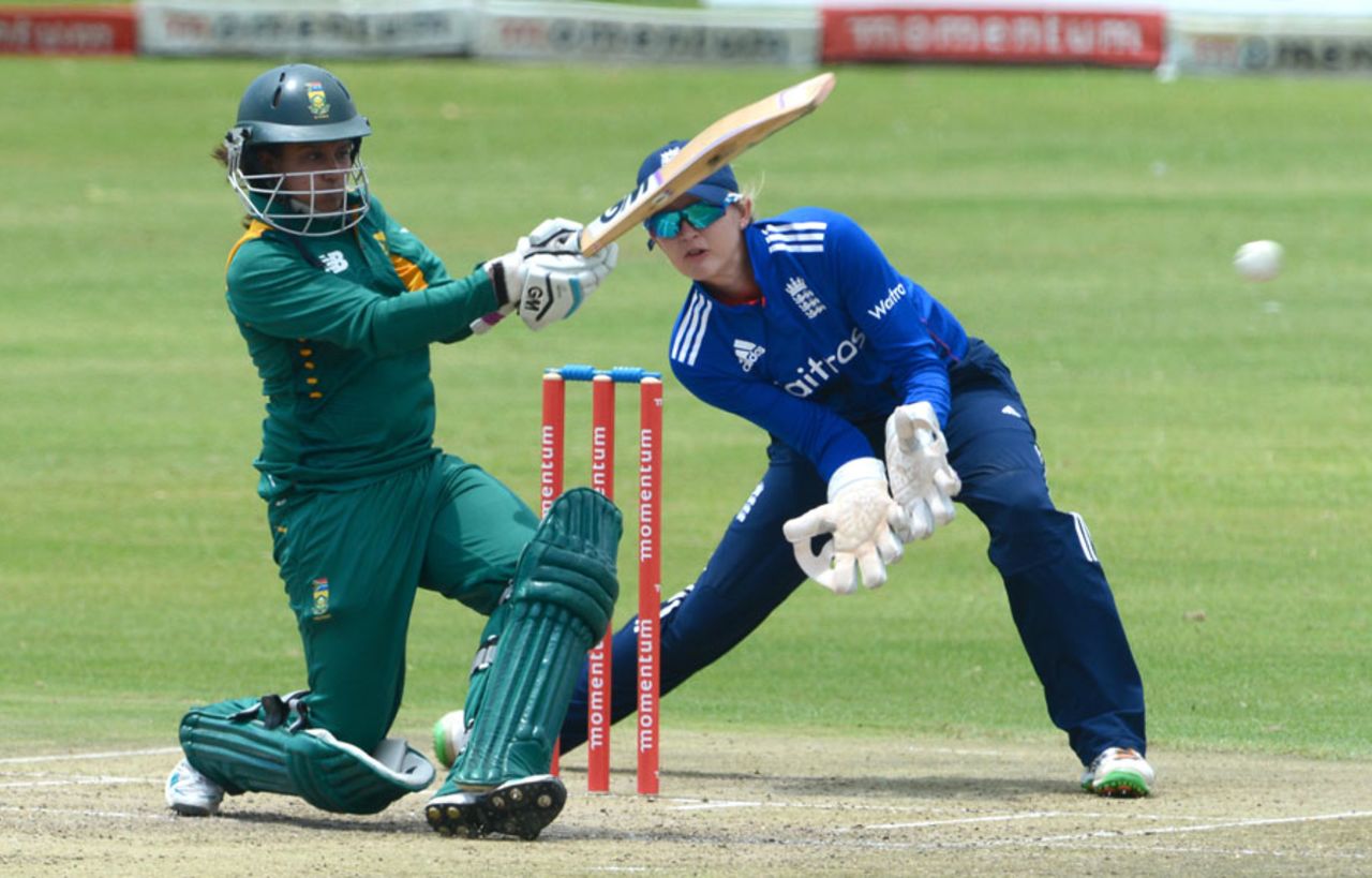 Trisha Chetty held the innings together with 90, South Africa v England, 1st women's ODI, Benoni, February 7, 2016